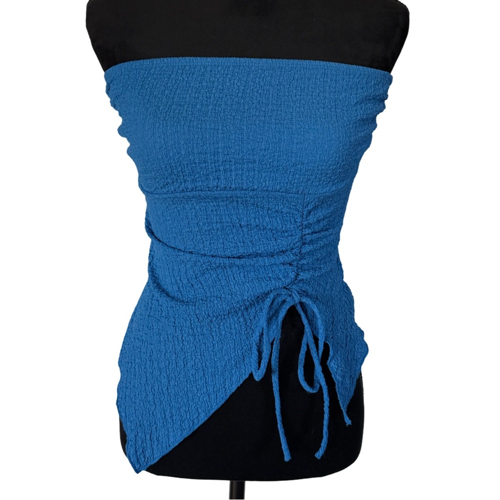 NWT SEE YOU MONDAY LA Blue Strapless Textured Wrap‎ Top Size Medium